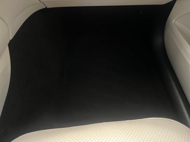 Used 2023 Mercedes-Benz GLC 300 4MATIC image 23