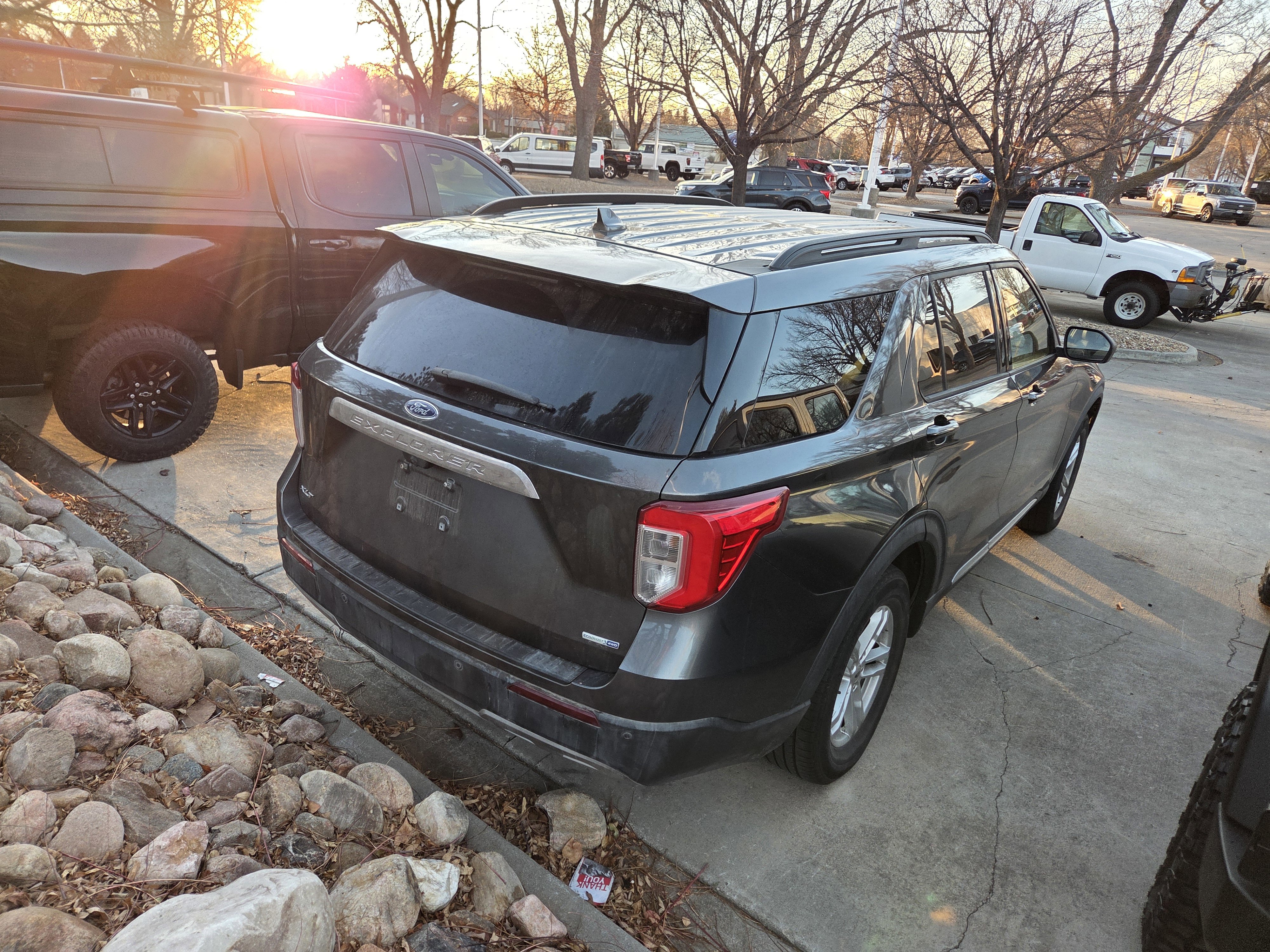 Certified 2020 Ford Explorer XLT w/ Equipment Group 202A image 5