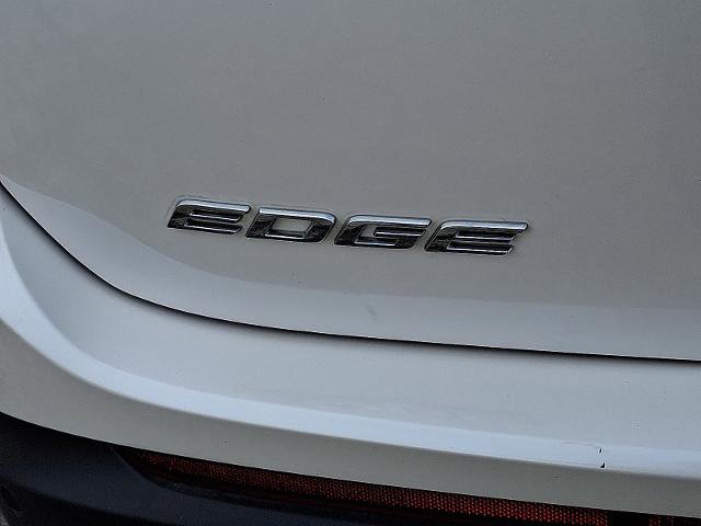 Certified 2017 Ford Edge Titanium w/ Equipment Group 302A image 30