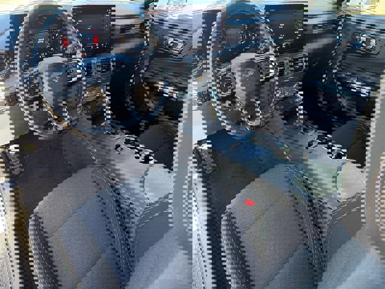 Certified 2025 Ford Mustang Coupe image 10