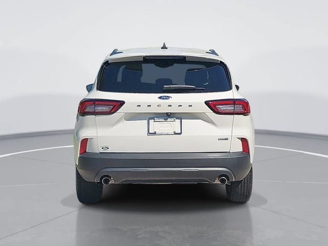 Certified 2025 Ford Escape ST-Line Select AWD/4WD image 4
