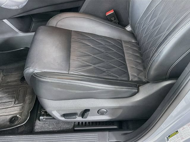 Used 2022 Nissan Rogue Platinum AWD/4WD image 23