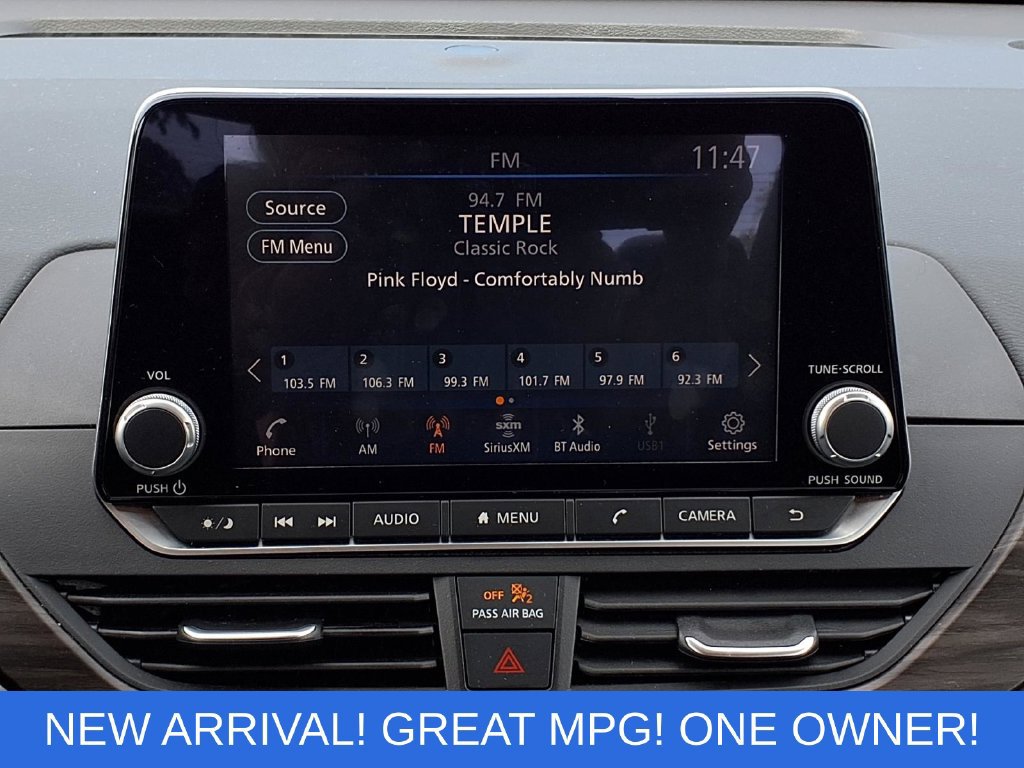 Used 2025 Nissan Altima 2.5 SV FWD image 10