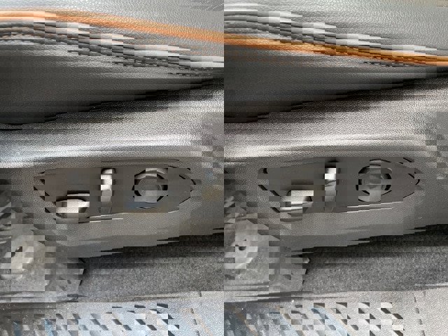 Used 2025 GMC Canyon AT4 w/ AT4 Premium Package image 16