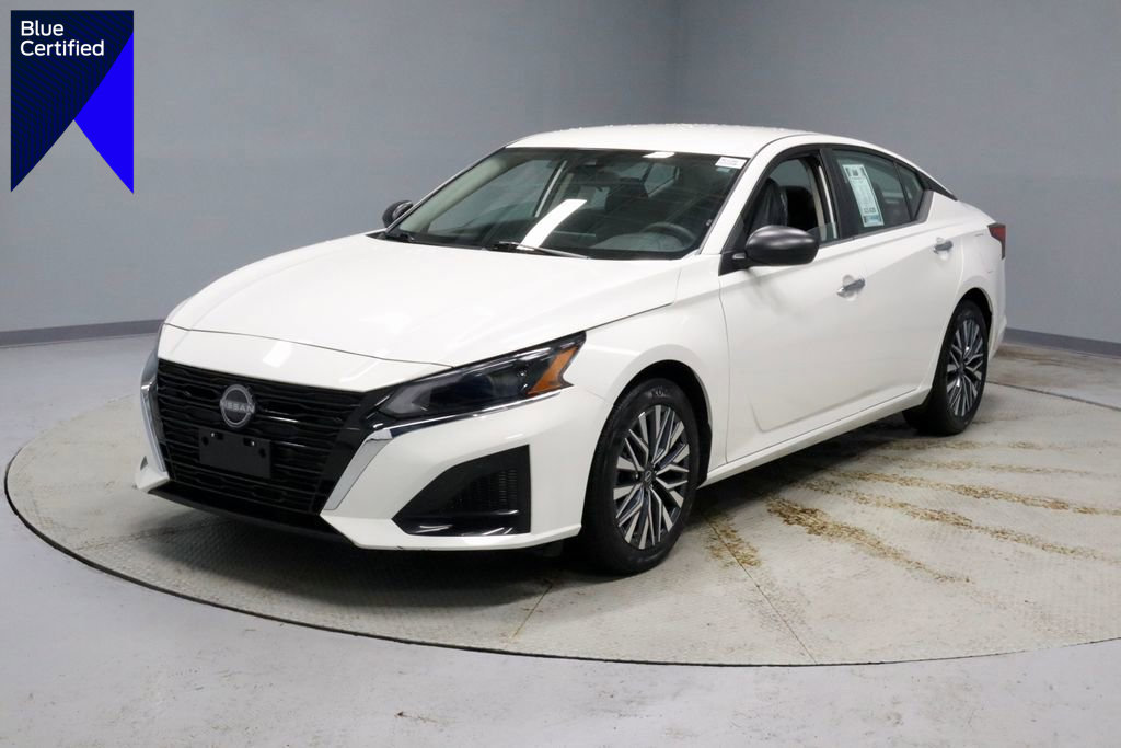 Used 2025 Nissan Altima 2.5 SV
