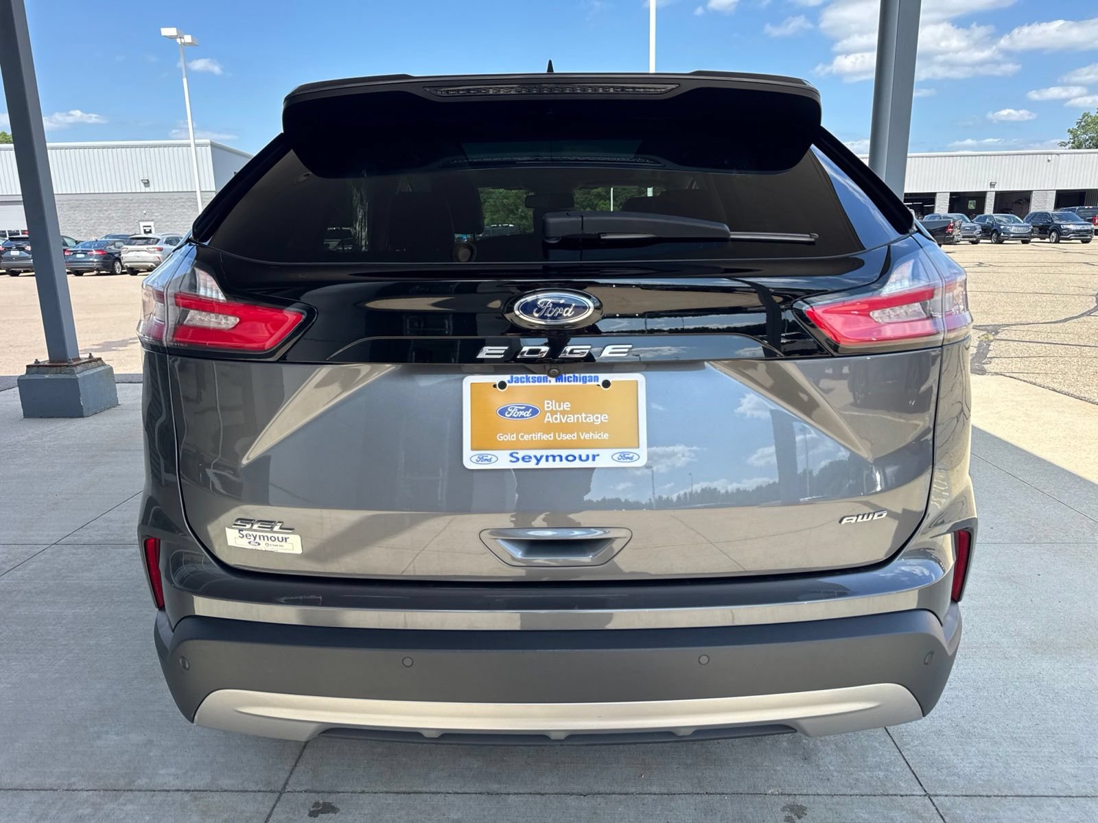 Certified 2024 Ford Edge SEL w/ Convenience Package AWD/4WD image 6