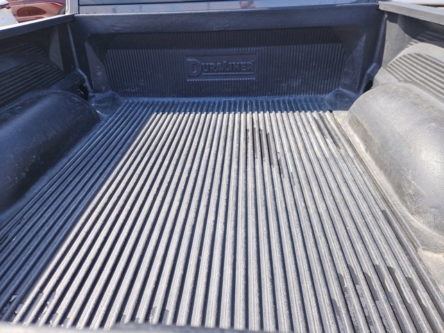 Used 2023 RAM 1500 Classic SLT AWD/4WD image 4