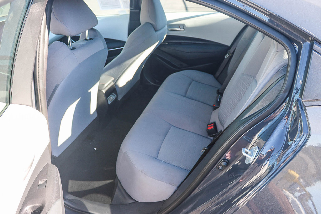 Used 2025 Toyota Corolla SE FWD image 21