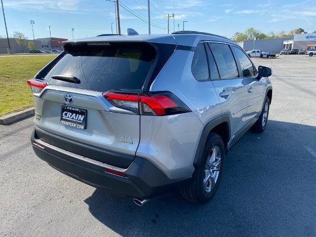 Used 2024 Toyota RAV4 XLE AWD/4WD image 5