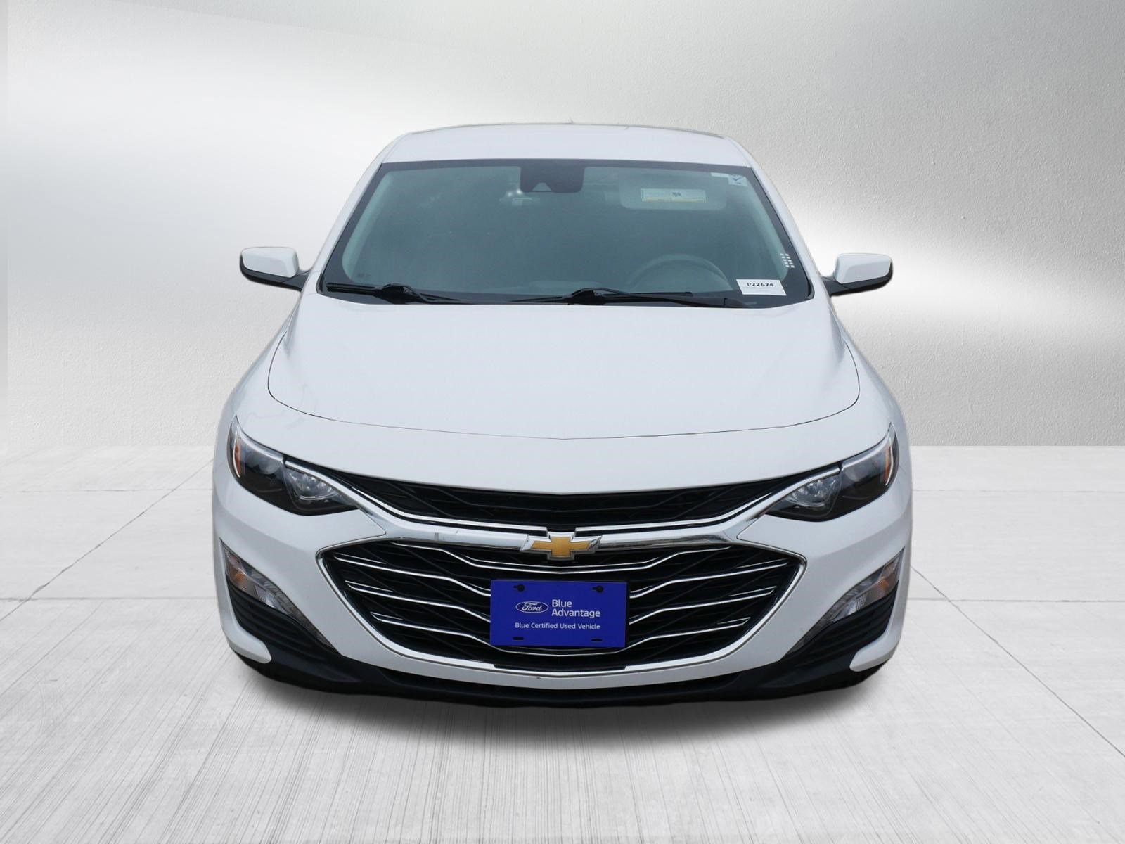 Used 2024 Chevrolet Malibu LT FWD image 2