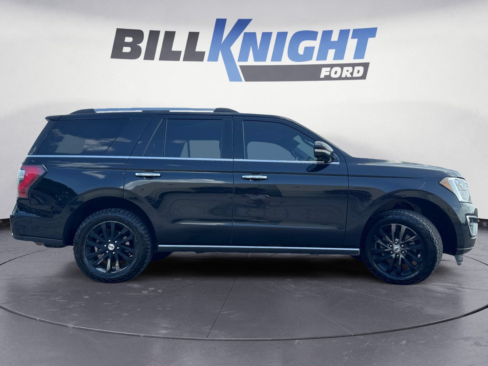Certified 2019 Ford Expedition Limited w/ Equipment Group 301A AWD/4WD image 6