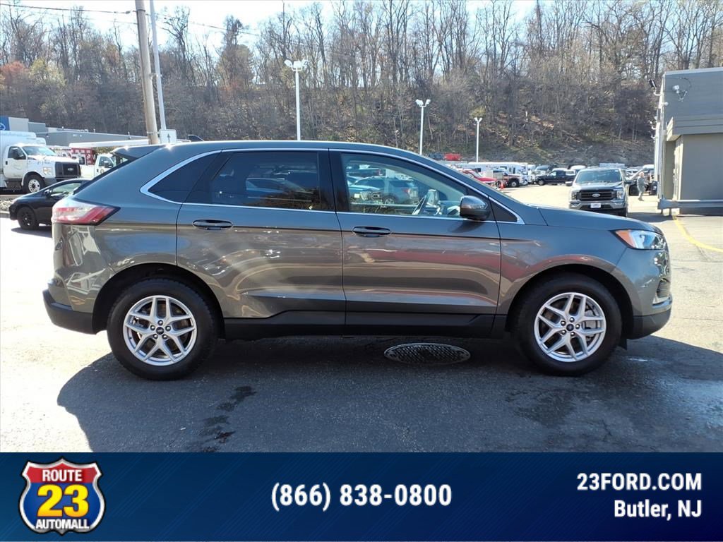 Certified 2022 Ford Edge SEL w/ Convenience Package AWD/4WD image 6