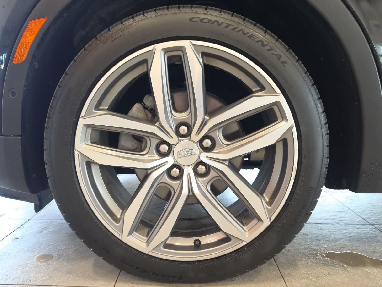 Used 2019 Cadillac XT4 Sport AWD/4WD image 13