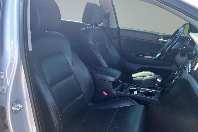 Used 2020 Kia Sportage EX w/ Option Group 15 AWD/4WD image 7
