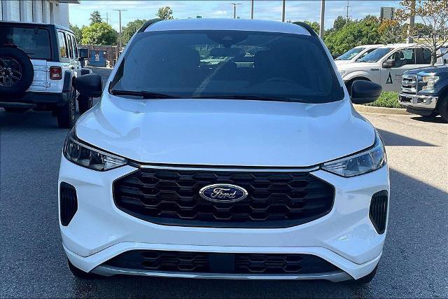 Certified 2023 Ford Escape ST-Line w/ Tech Pack #1 FWD image 2