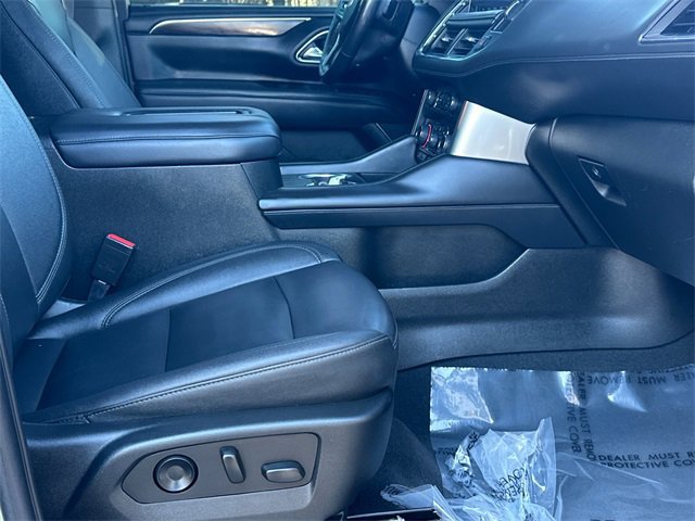 Used 2022 Chevrolet Tahoe LT w/ LT Signature Package image 13