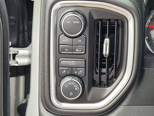 Used 2020 Chevrolet Silverado 1500 LT w/ All-Star Edition AWD/4WD image 34