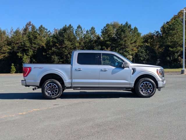 Certified 2022 Ford F150 XLT w/ Equipment Group 302A High image 6