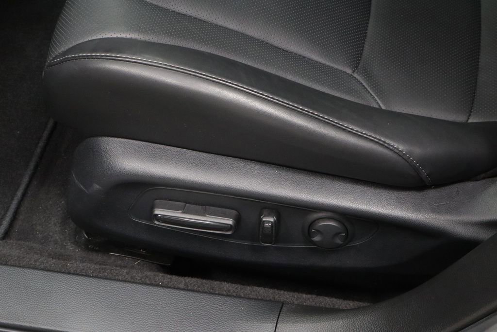 Used 2025 Honda Accord Touring image 23