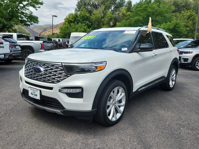 Certified 2024 Ford Explorer Platinum w/ Technology Package AWD/4WD image 5