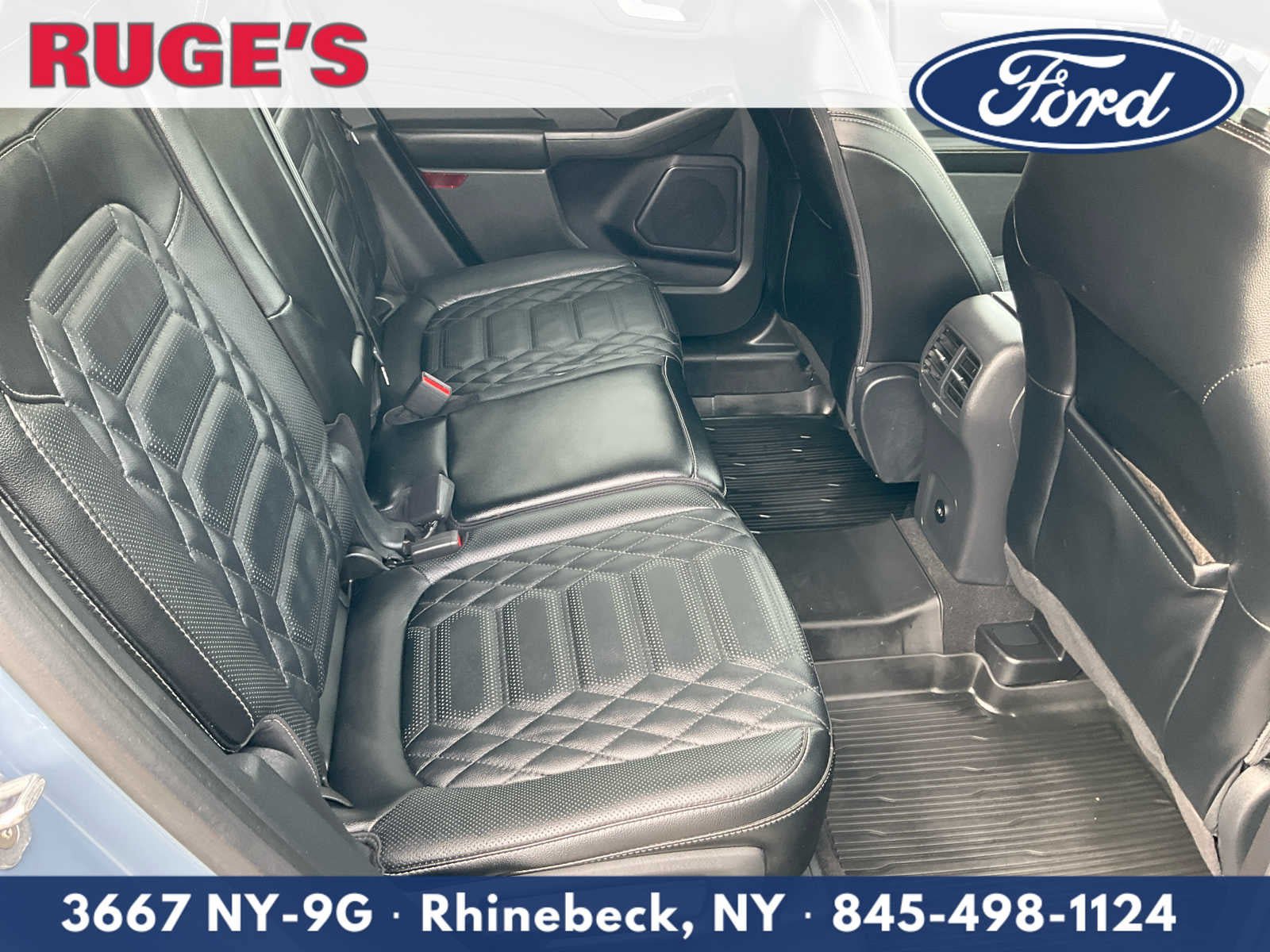 Certified 2024 Ford Escape Platinum w/ Premium Technology Package AWD/4WD image 11