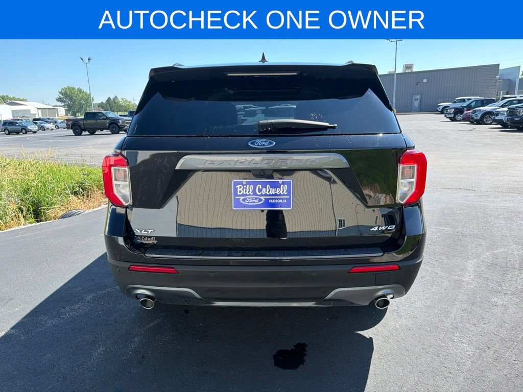 Certified 2023 Ford Explorer XLT w/ Equipment Group 202A AWD/4WD image 5