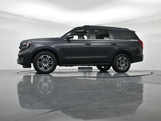 Certified 2025 Ford Expedition Active AWD/4WD image 42