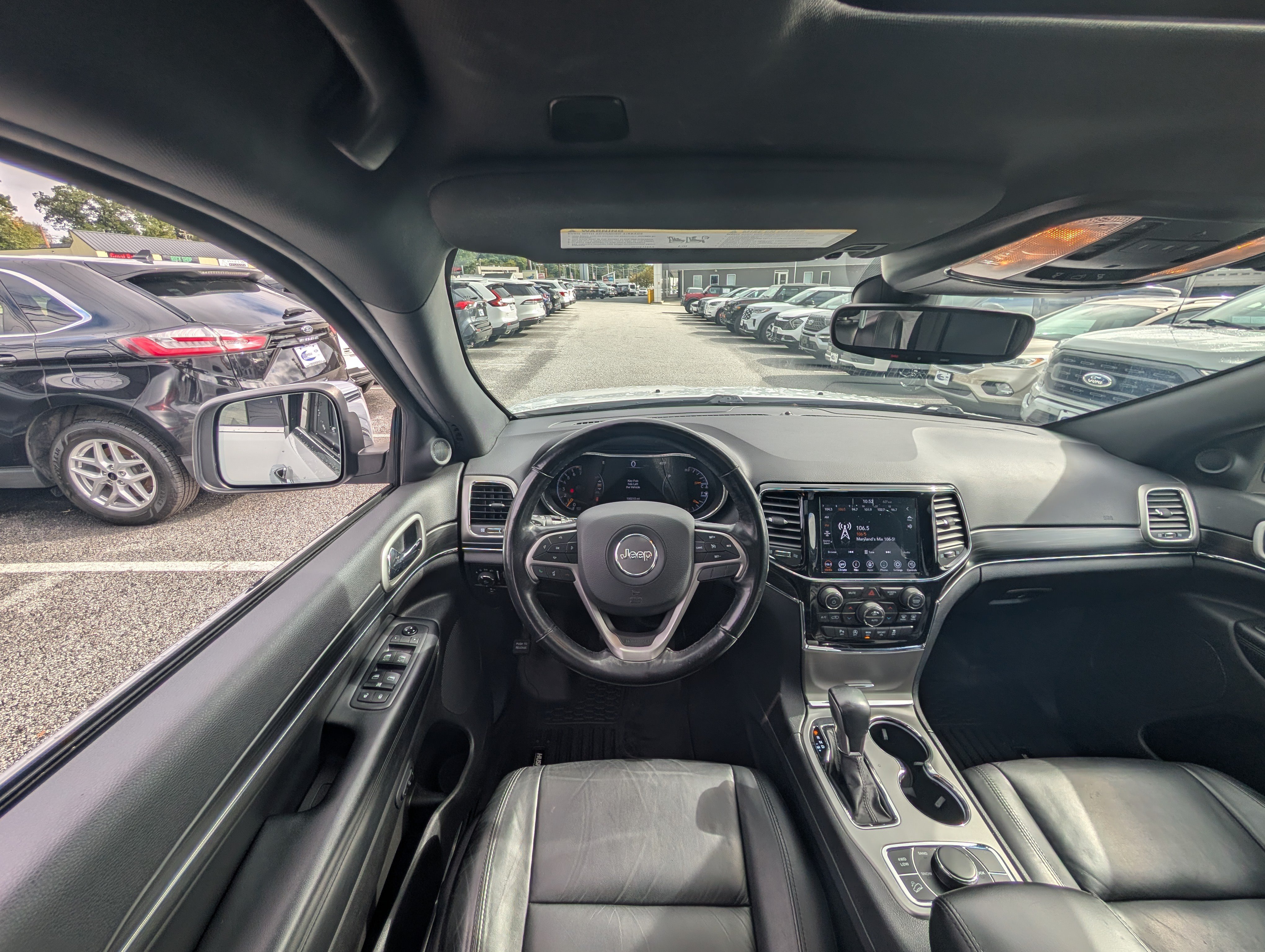 Used 2020 Jeep Grand Cherokee Limited AWD/4WD image 19