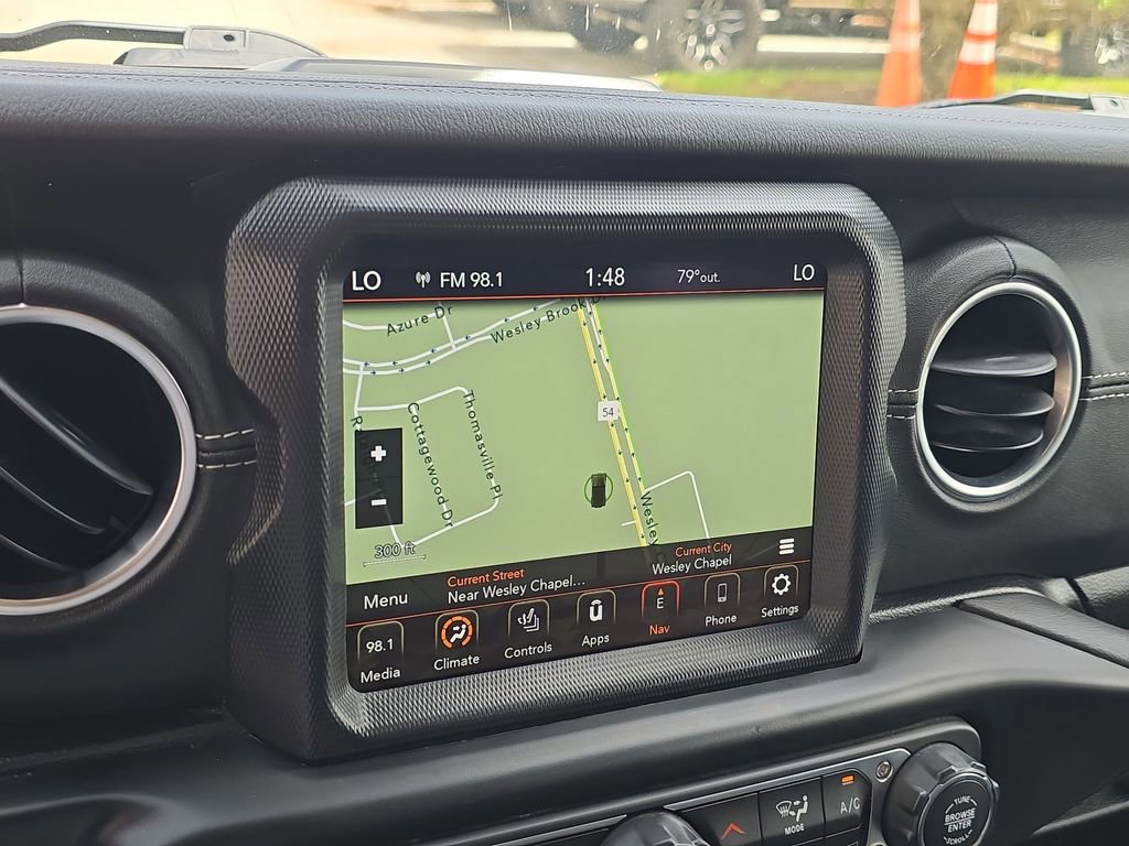 Used 2021 Jeep Wrangler Unlimited Sahara w/ Cold Weather Group image 19