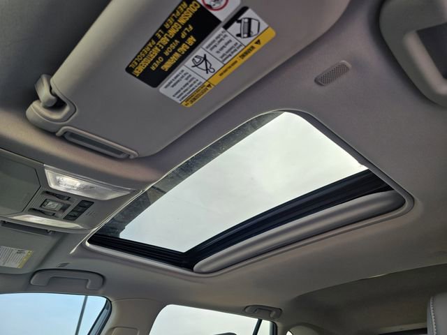 Used 2023 Toyota RAV4 XLE Premium image 19