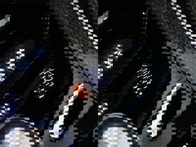 Used 2022 Jeep Wagoneer Series III w/ Premium Group I image 24