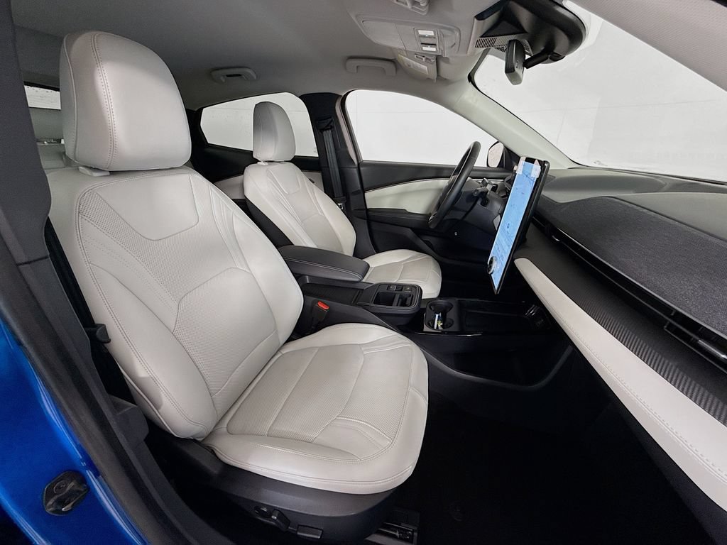 Certified 2025 Ford Mustang Mach-E Premium RWD image 29