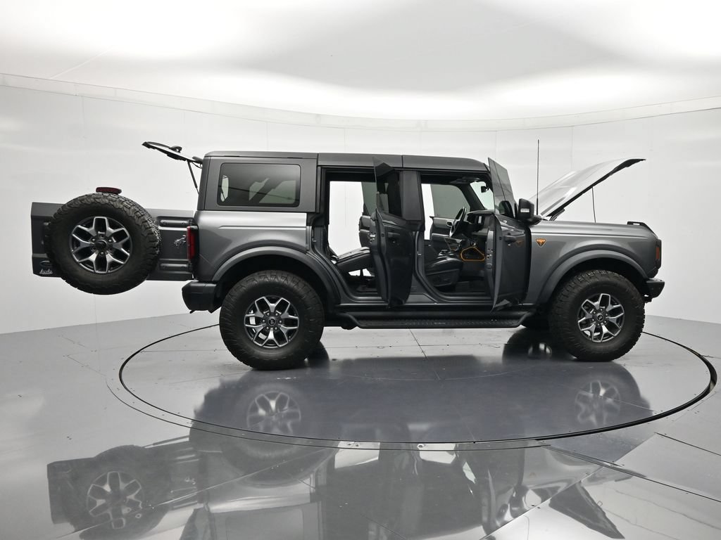Certified 2022 Ford Bronco Badlands AWD/4WD image 46