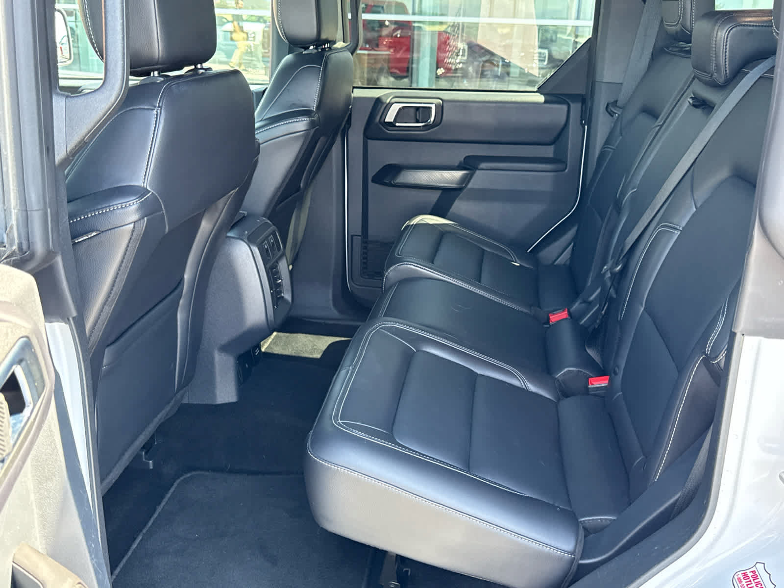 Certified 2025 Ford Bronco Outer Banks AWD/4WD image 22