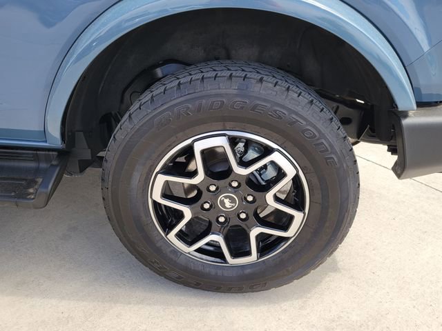 Certified 2025 Ford Bronco Outer Banks AWD/4WD image 12