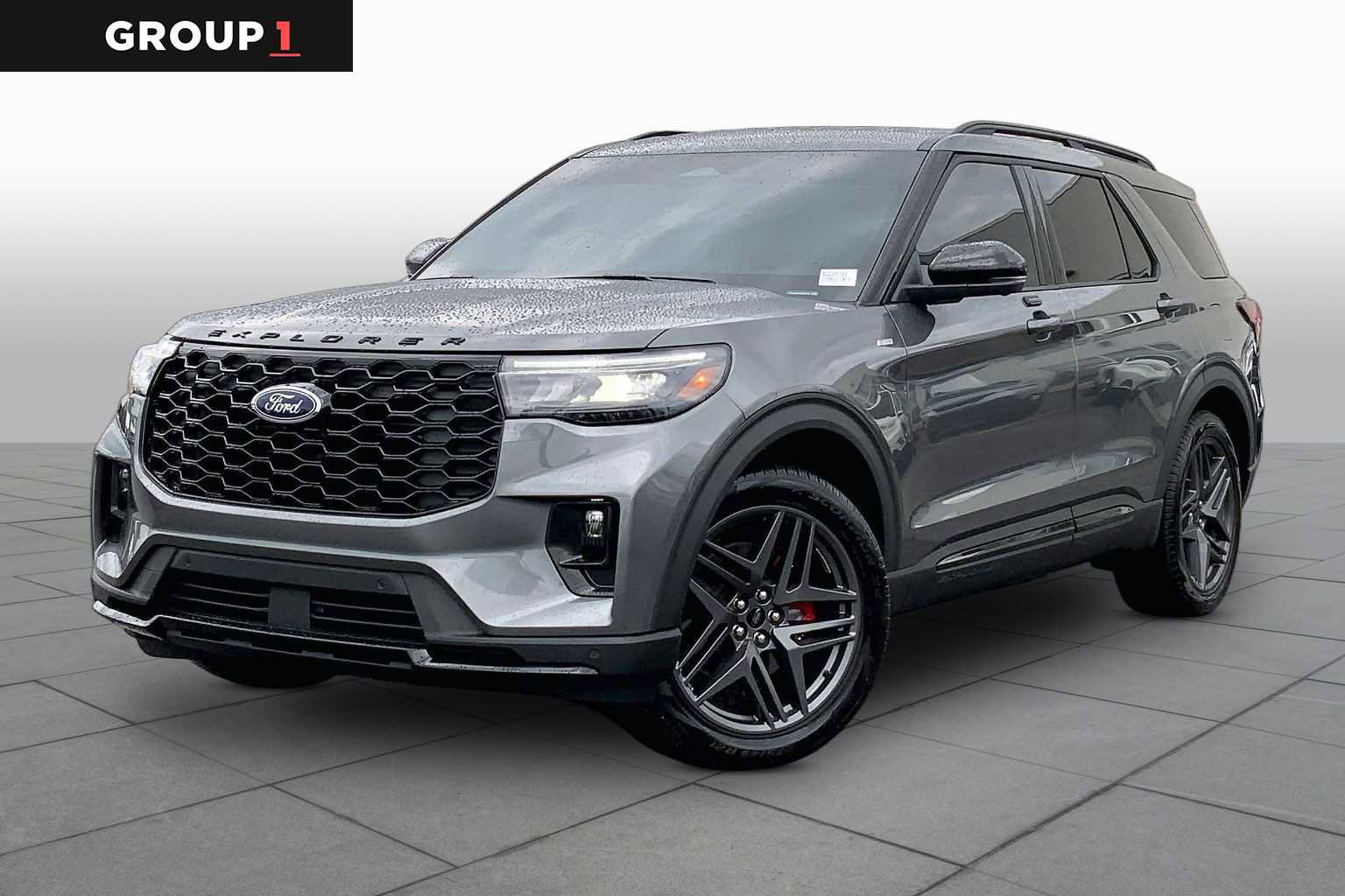 Certified 2025 Ford Explorer ST-Line w/ Premium Package RWD image 1
