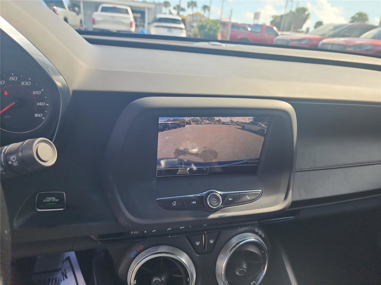 Used 2021 Chevrolet Camaro LT image 27