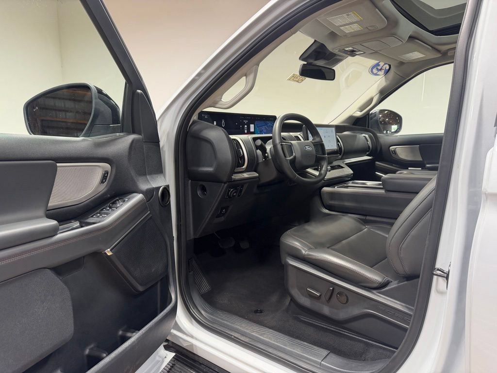 Certified 2025 Ford Expedition Max Active AWD/4WD image 31