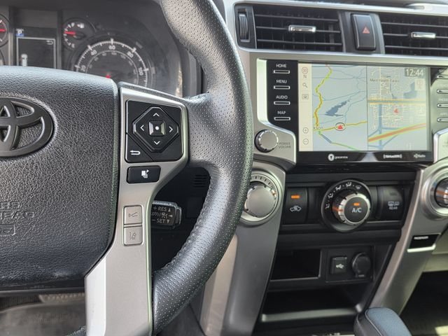 Used 2020 Toyota 4Runner SR5 Premium w/ Moonroof Package RWD image 27