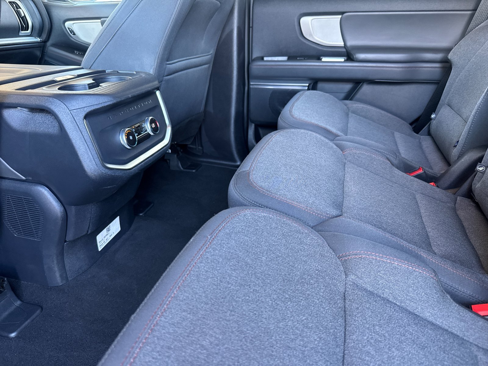 Certified 2025 Ford Expedition Active AWD/4WD image 13