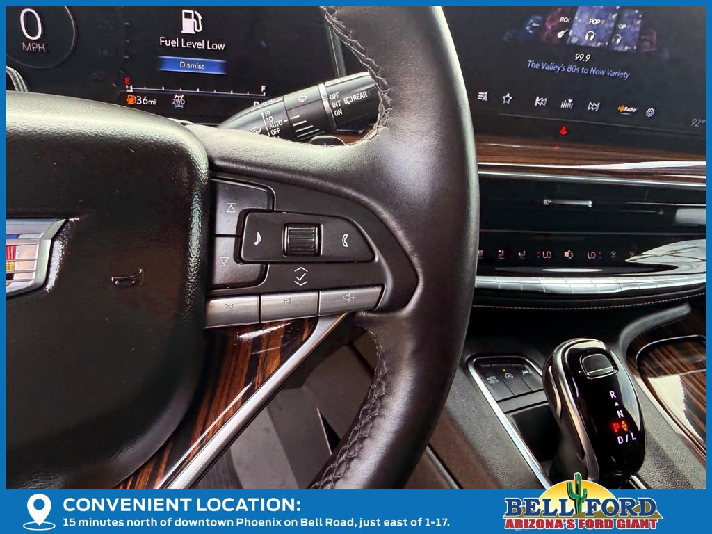 Used 2024 Cadillac Escalade ESV Premium Luxury AWD/4WD image 31