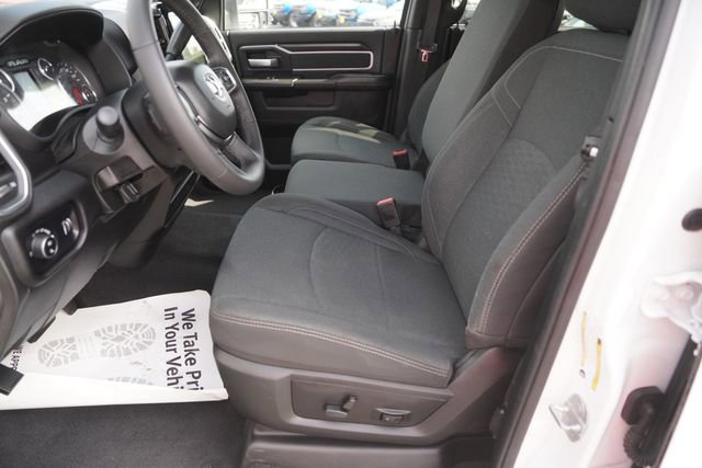 Used 2025 RAM 2500 Big Horn AWD/4WD image 9