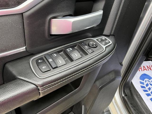 Used 2024 RAM 2500 Big Horn w/ Heated Seats & Wheel Group AWD/4WD image 13