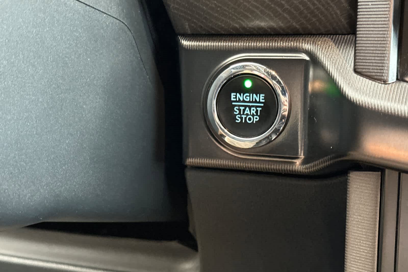 Certified 2023 Ford F150 Platinum w/ Equipment Group 701A High image 22