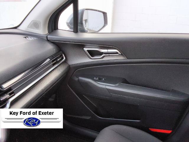 Used 2023 Kia Sportage LX AWD/4WD image 28