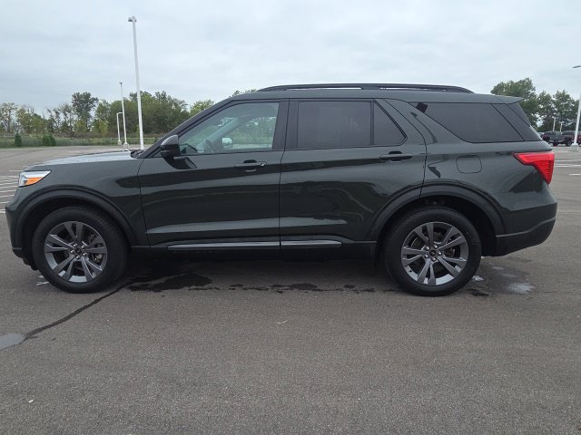 Certified 2024 Ford Explorer XLT w/ Equipment Group 202A AWD/4WD image 15