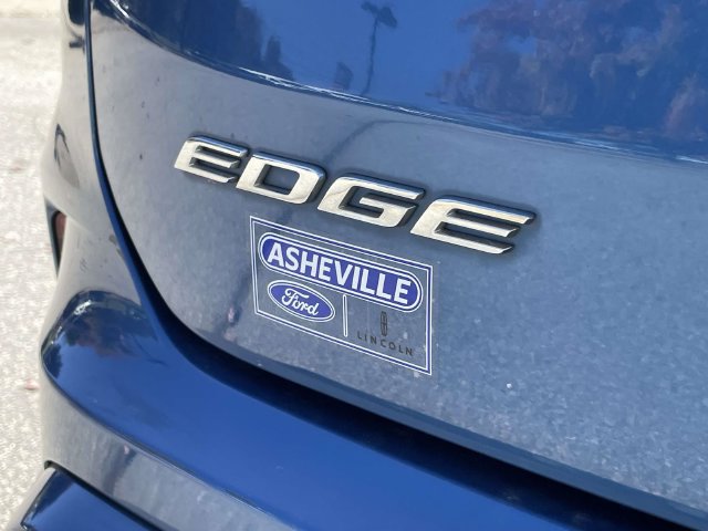 Certified 2020 Ford Edge ST w/ Equipment Group 401A AWD/4WD image 10
