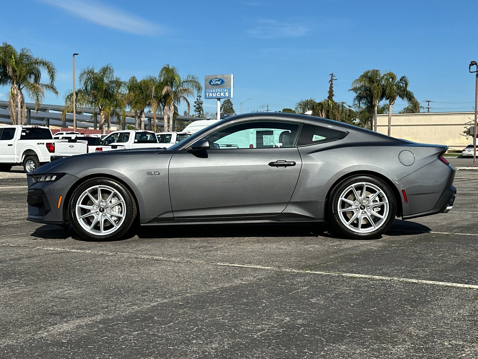 Certified 2025 Ford Mustang GT Premium image 2