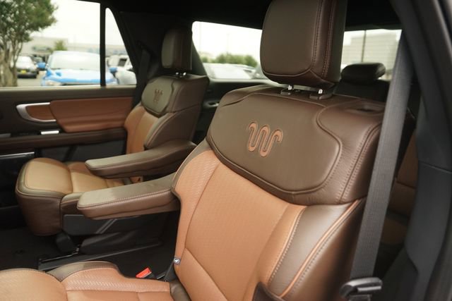 Certified 2025 Ford Expedition King Ranch AWD/4WD image 14