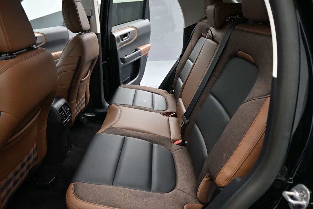Certified 2025 Ford Bronco Sport Outer Banks w/ Outer Banks Tech Package+ AWD/4WD image 20